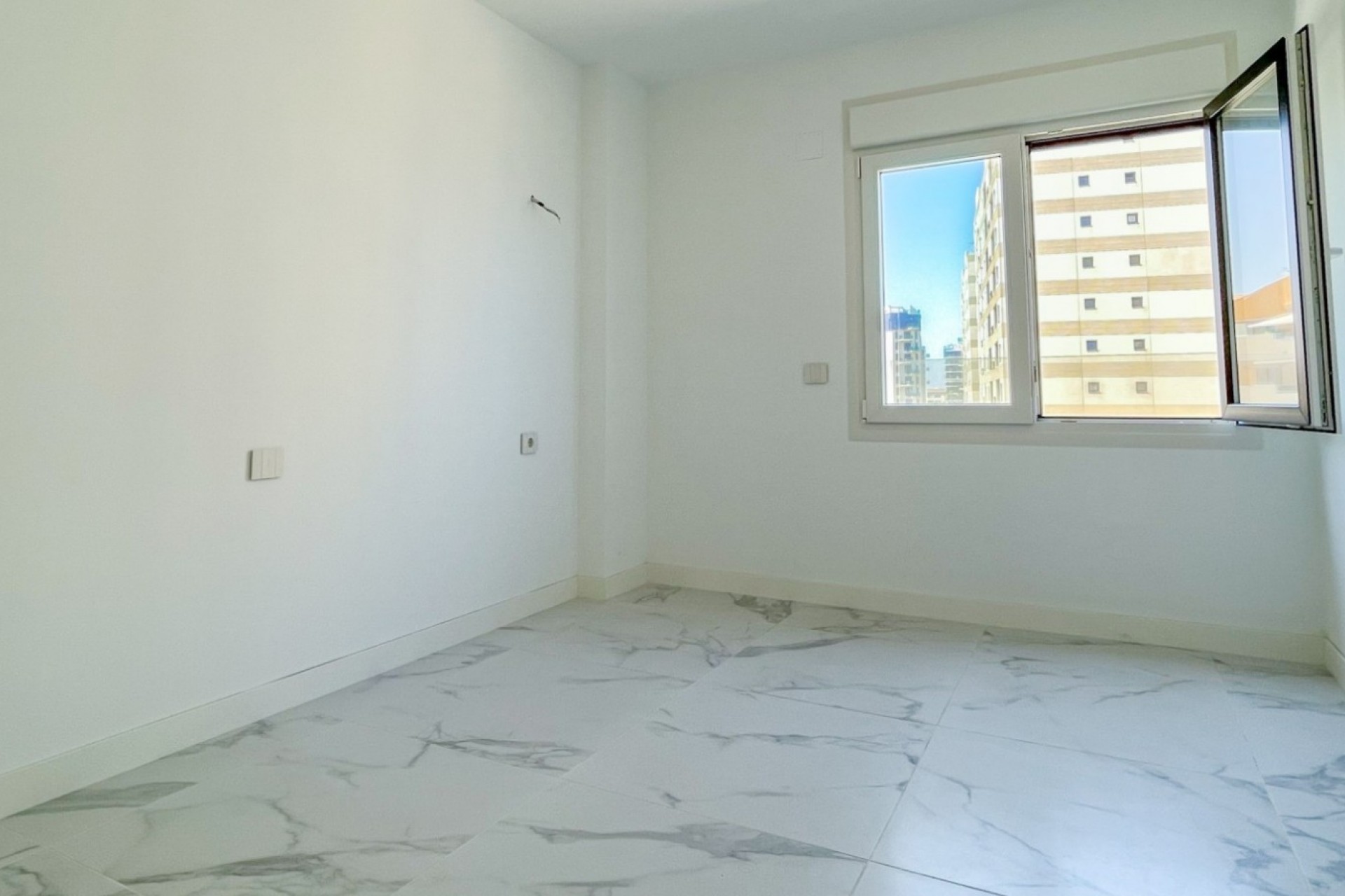 Wiederverkauf - Apartment -
Orihuela Costa - Punta Prima