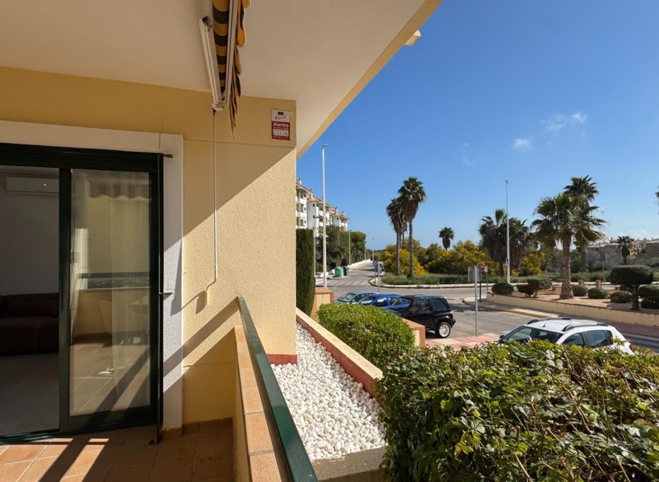 Wiederverkauf - Apartment -
Orihuela Costa - Villamartín-Las Filipinas