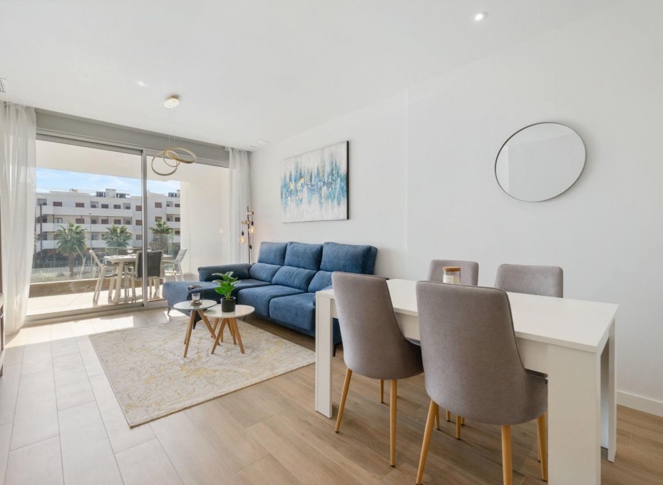 Wiederverkauf - Apartment -
Orihuela Costa - Villamartín