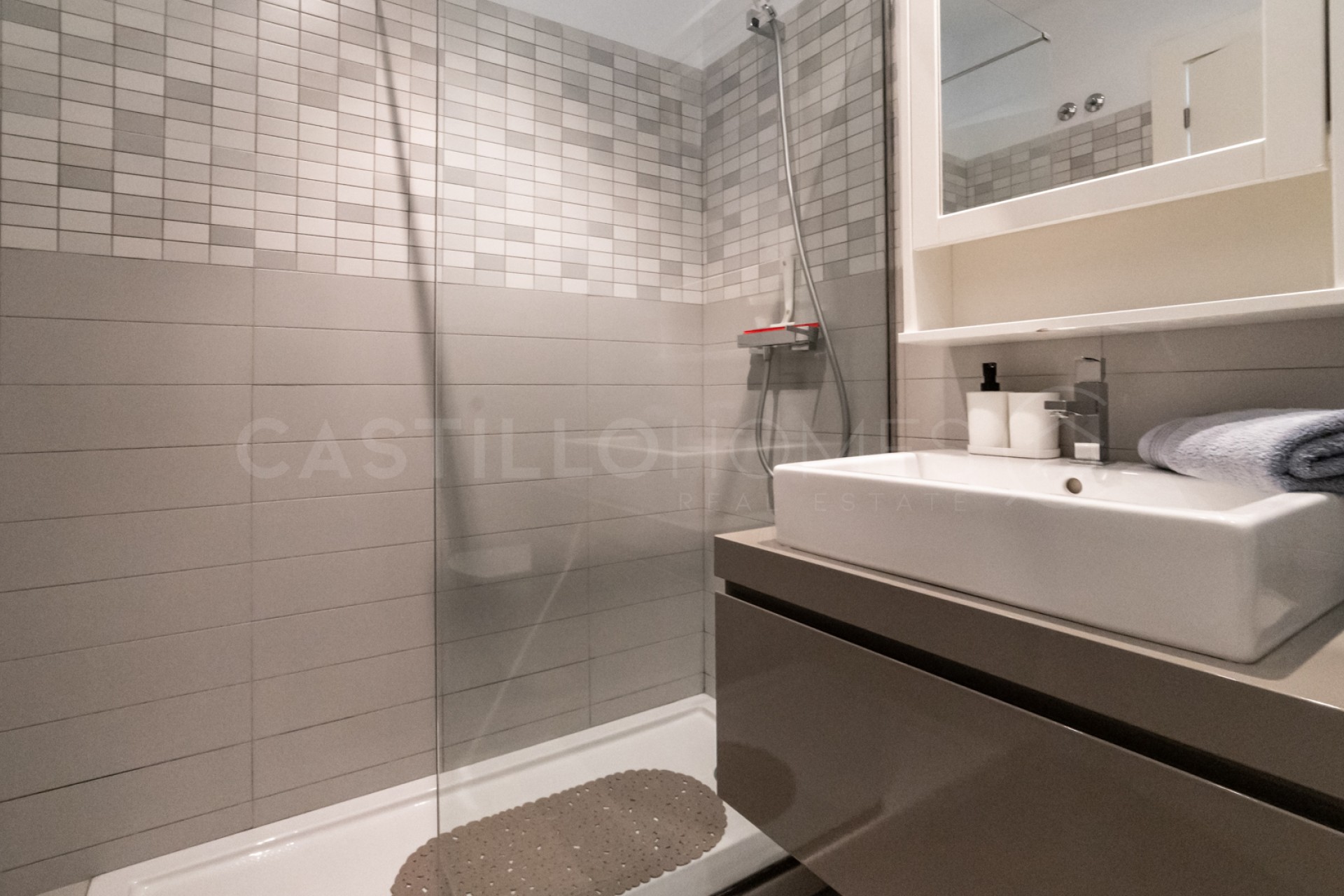 Wiederverkauf - Apartment -
Orihuela Costa - Villamartín