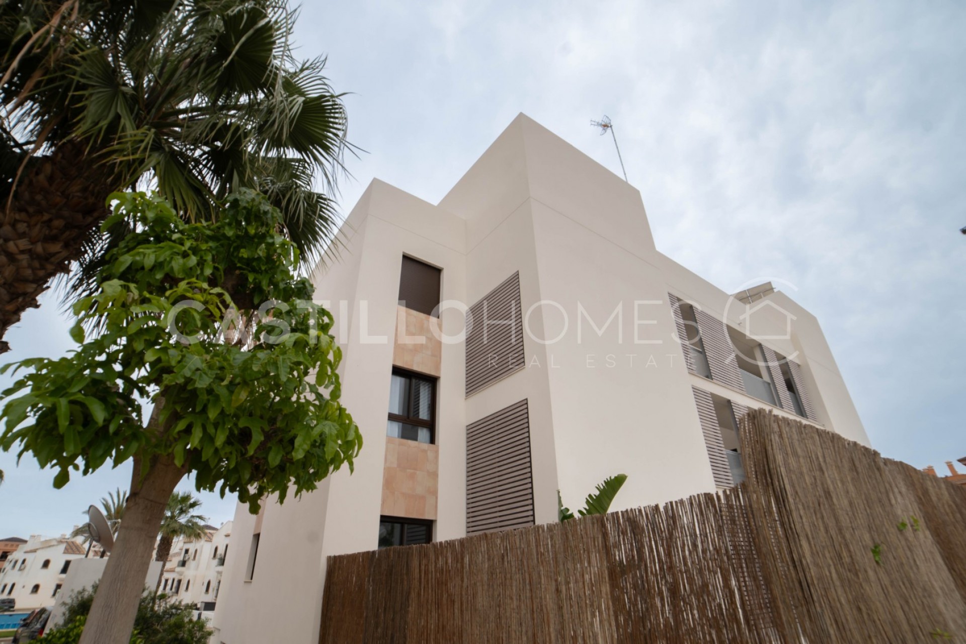 Wiederverkauf - Apartment -
Orihuela Costa - Villamartín