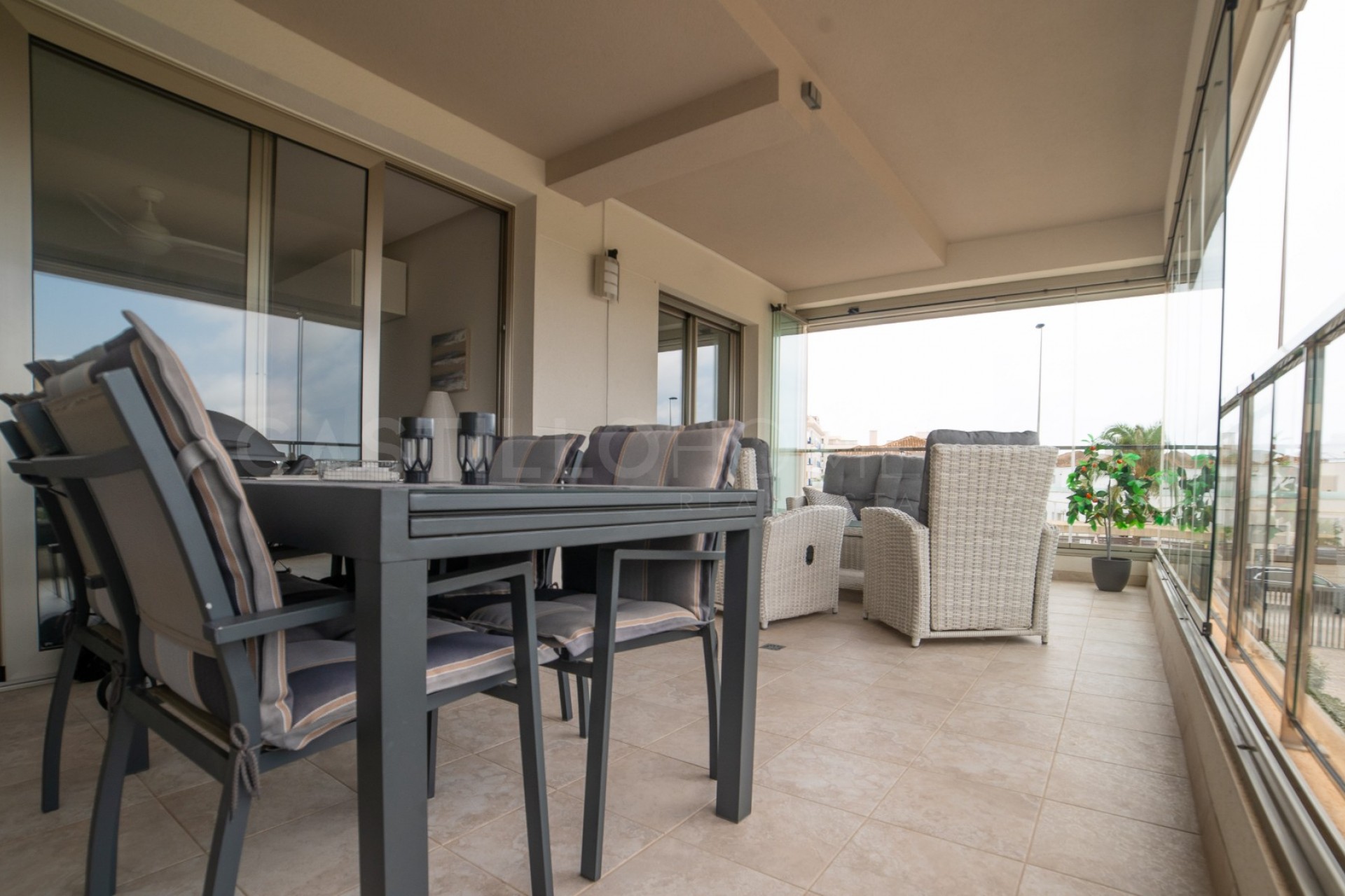 Wiederverkauf - Apartment -
Orihuela Costa - Villamartín