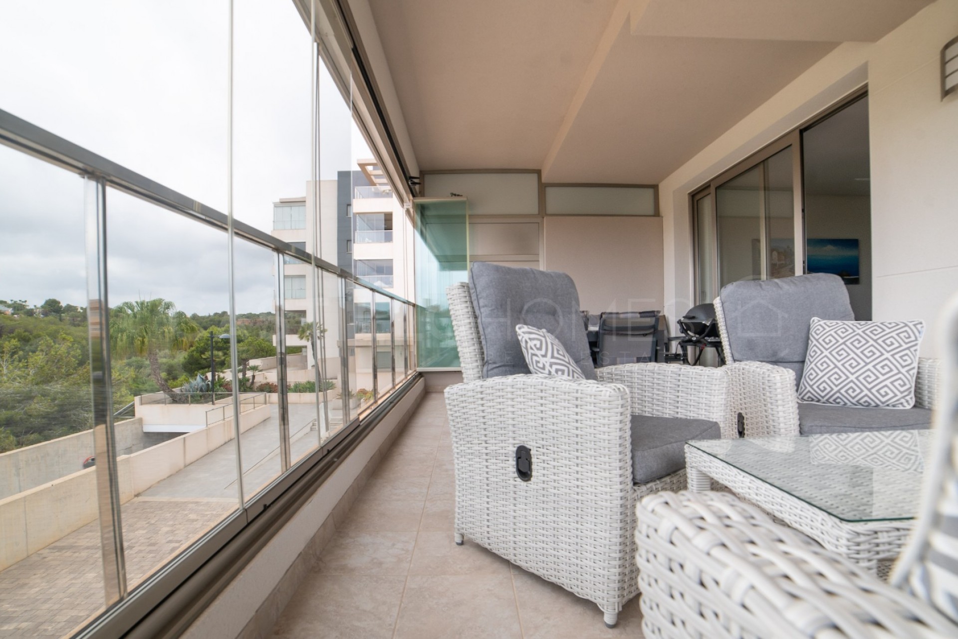 Wiederverkauf - Apartment -
Orihuela Costa - Villamartín