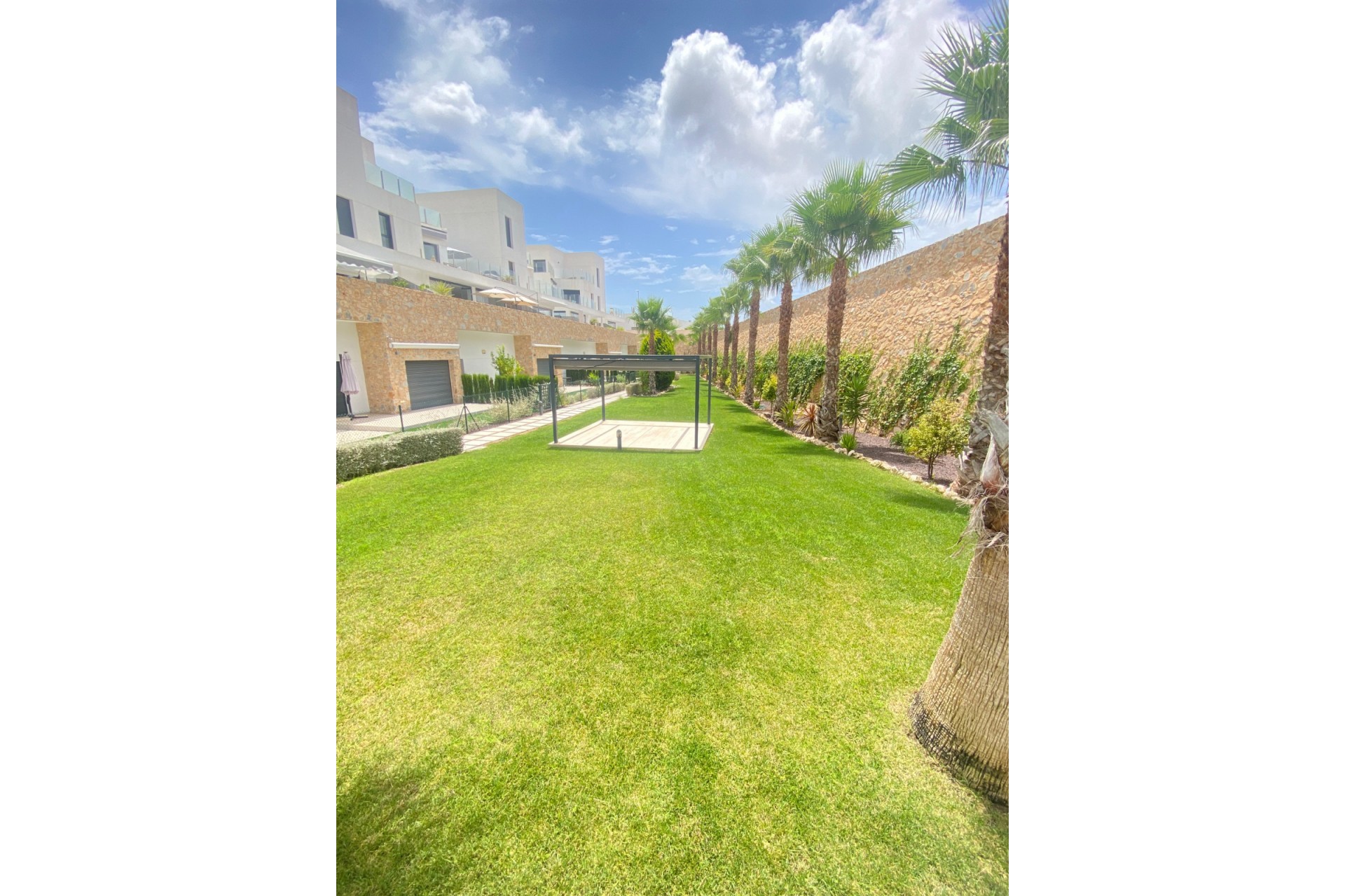 Wiederverkauf - Apartment -
Orihuela Costa - Villamartín