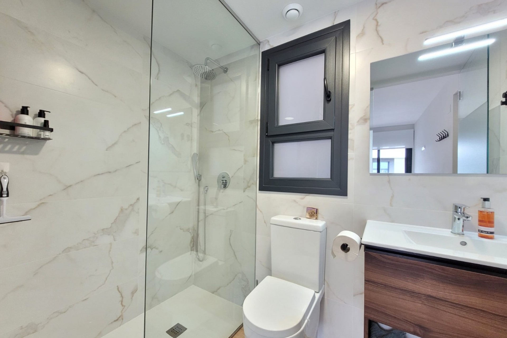 Wiederverkauf - Apartment -
Orihuela Costa - Villamartín