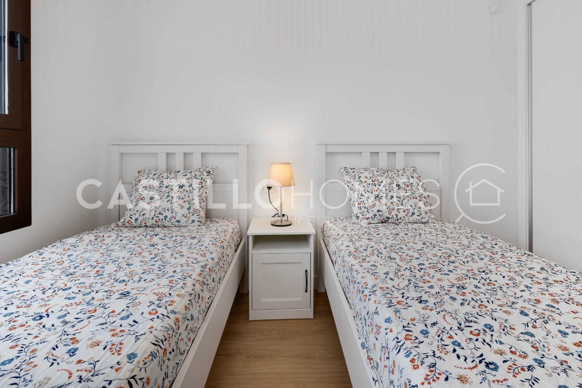 Wiederverkauf - Apartment -
Orihuela Costa - Villamartín