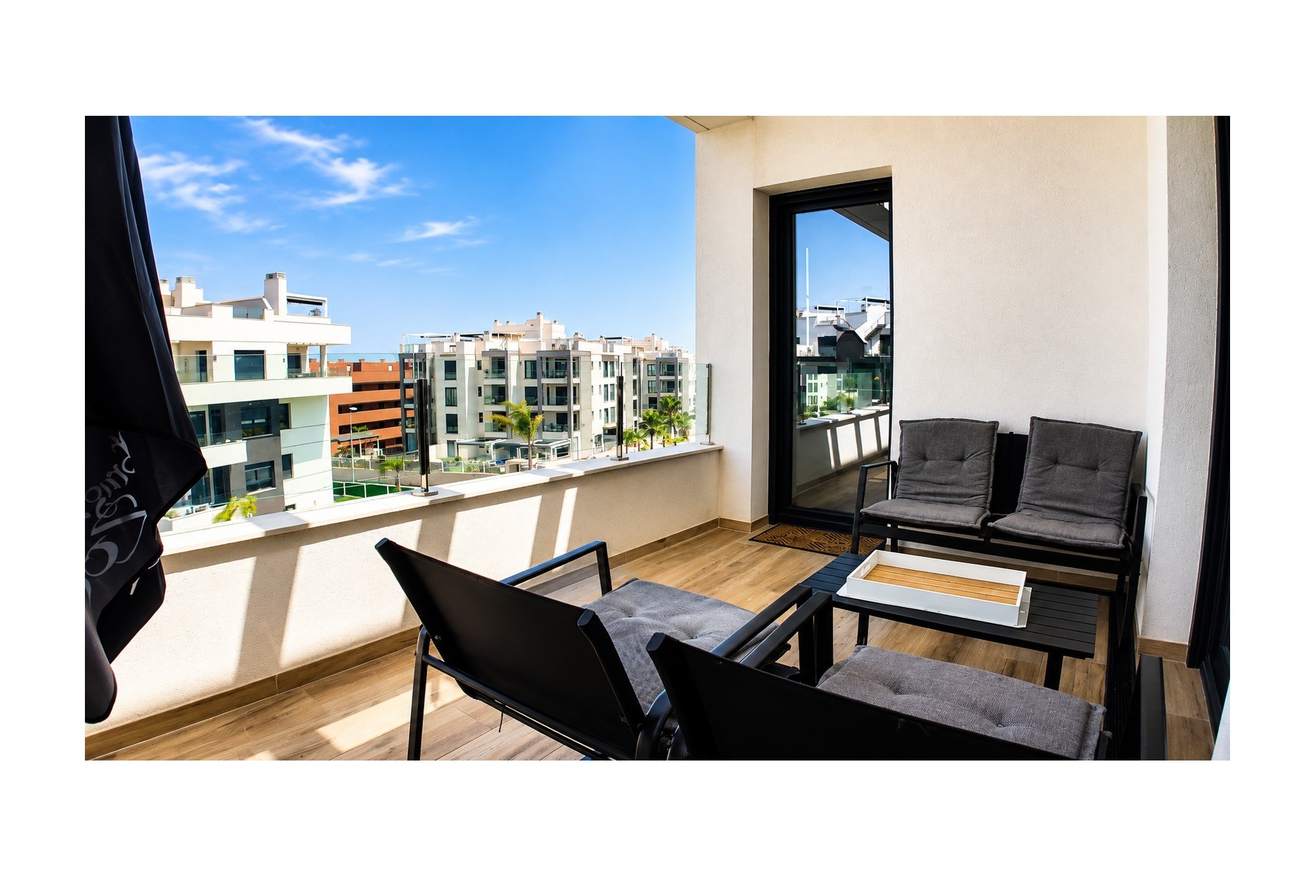Wiederverkauf - Apartment -
Orihuela Costa - Villamartín