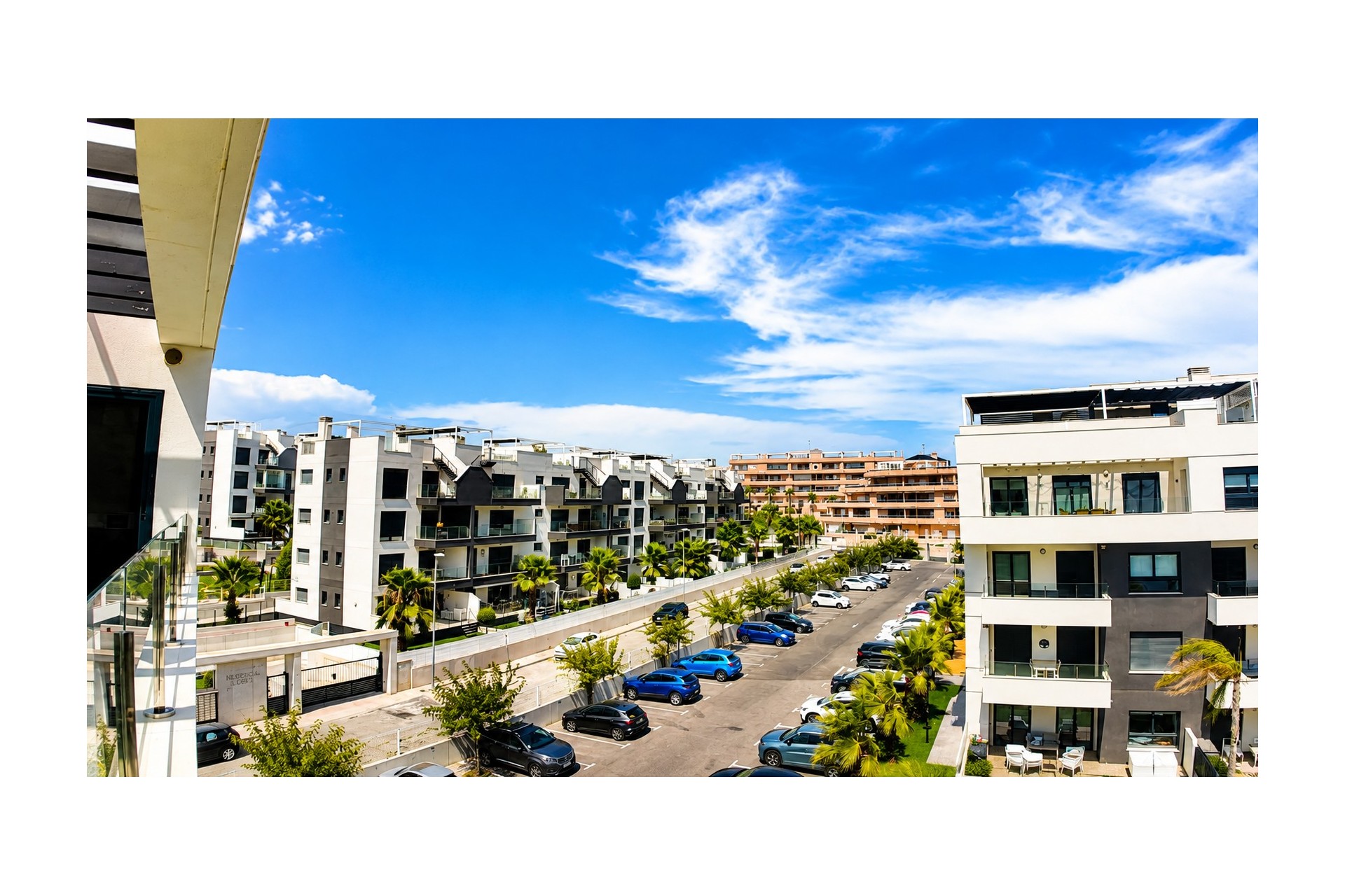 Wiederverkauf - Apartment -
Orihuela Costa - Villamartín