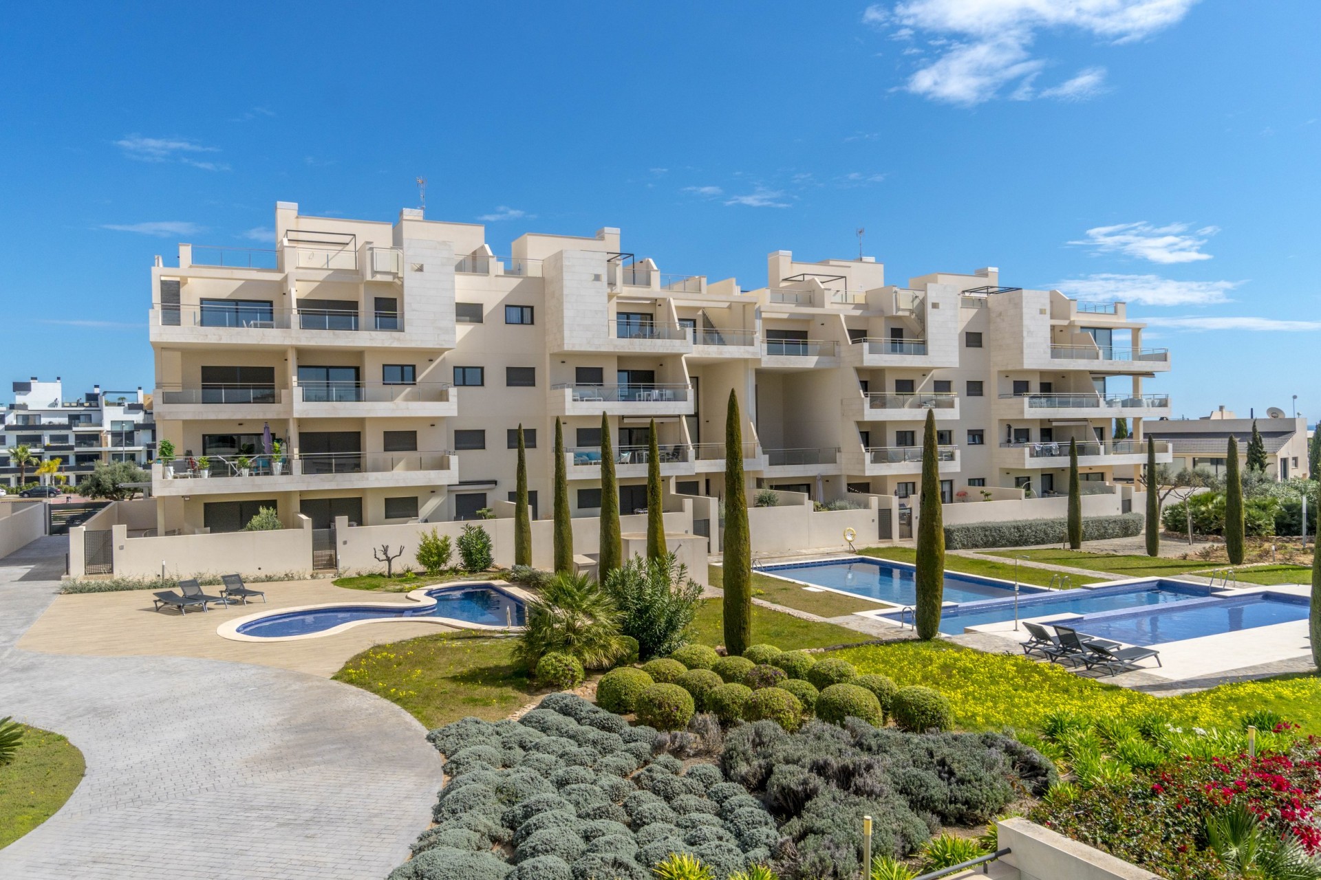 Wiederverkauf - Apartment -
Orihuela - Orihuela Costa