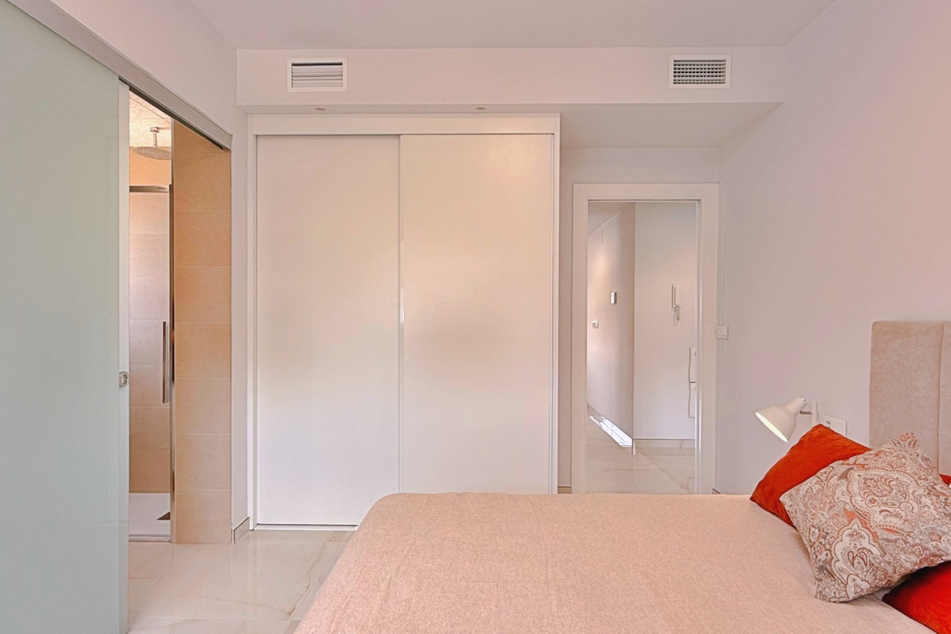 Wiederverkauf - Apartment -
Orihuela - Orihuela Costa