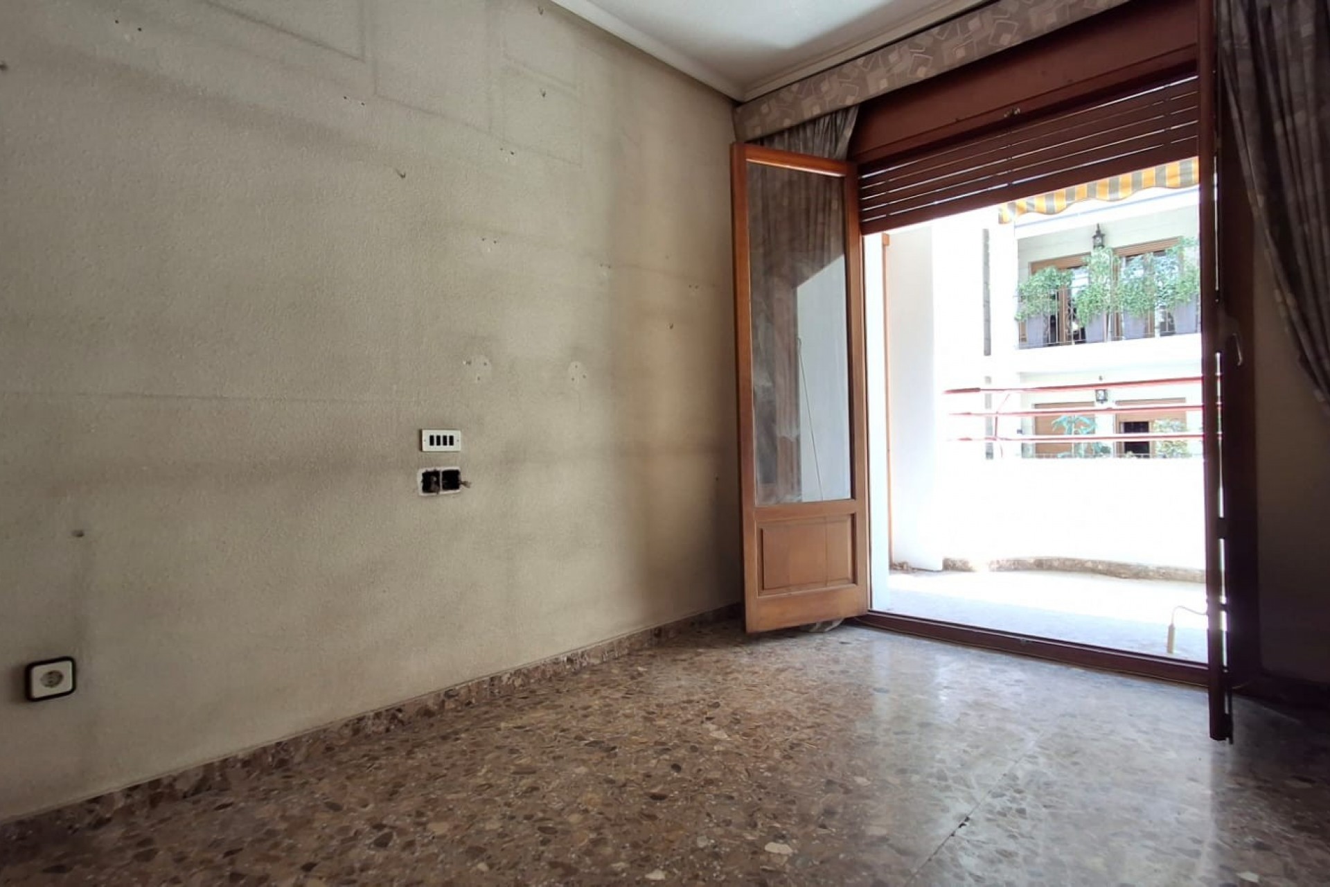 Wiederverkauf - Apartment -
Orihuela - Zona Centro