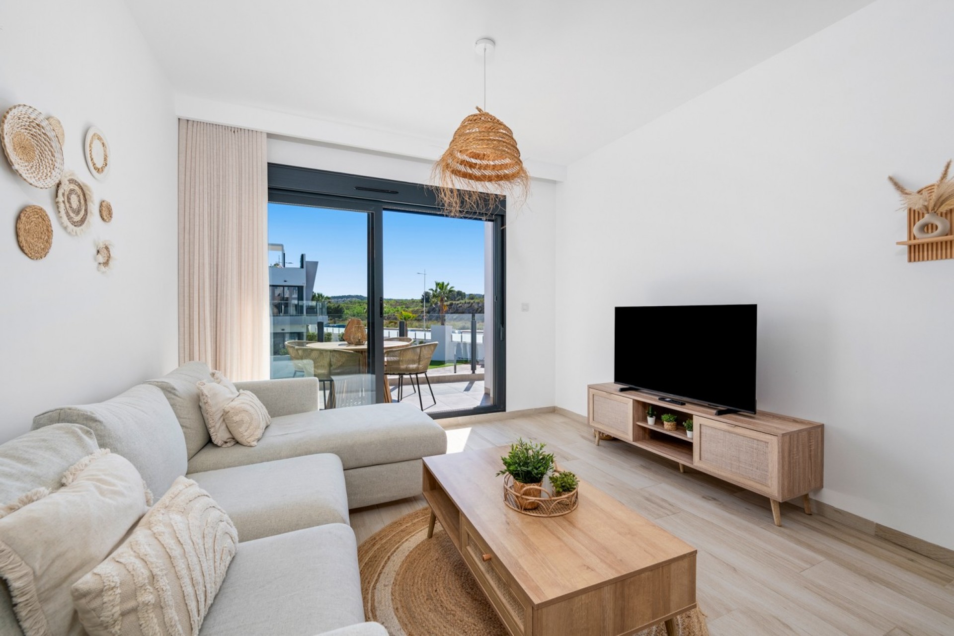Wiederverkauf - Apartment -
San Miguel de Salinas