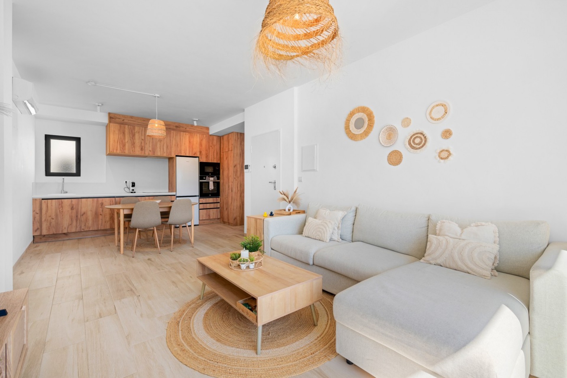 Wiederverkauf - Apartment -
San Miguel de Salinas