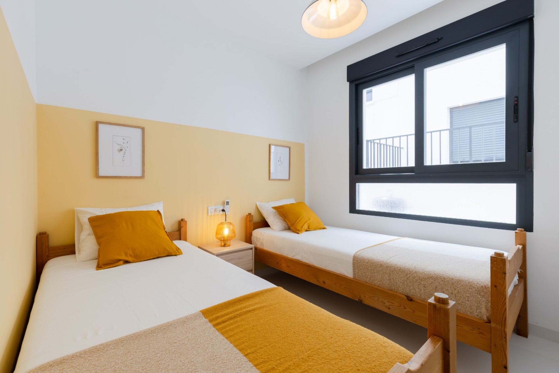 Wiederverkauf - Apartment -
San Miguel de Salinas