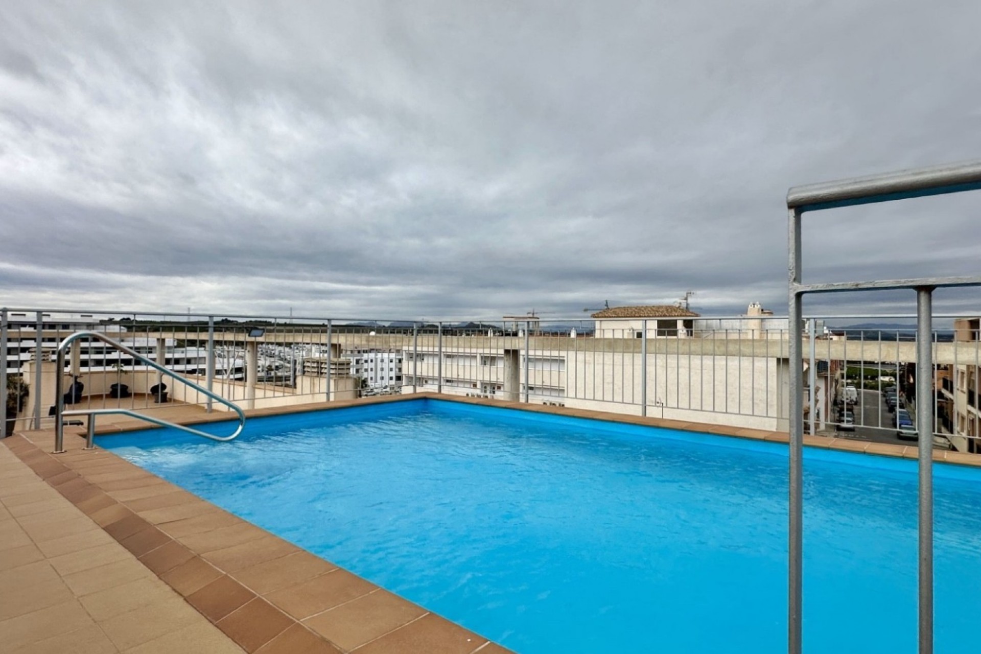 Wiederverkauf - Apartment -
San Miguel de Salinas