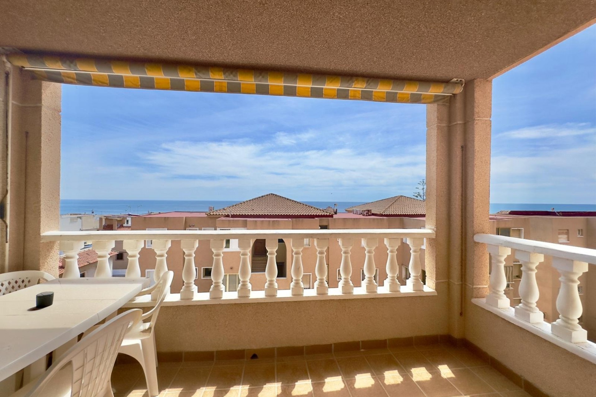 Wiederverkauf - Apartment -
Torrevieja - Cabo Cervera