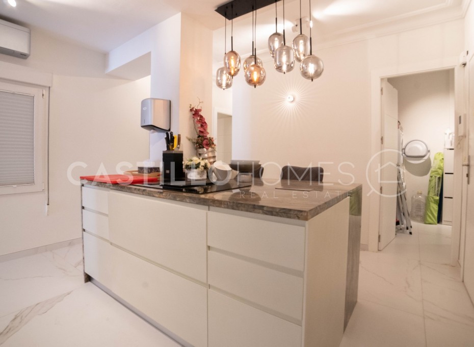 Wiederverkauf - Apartment -
Torrevieja - Centro