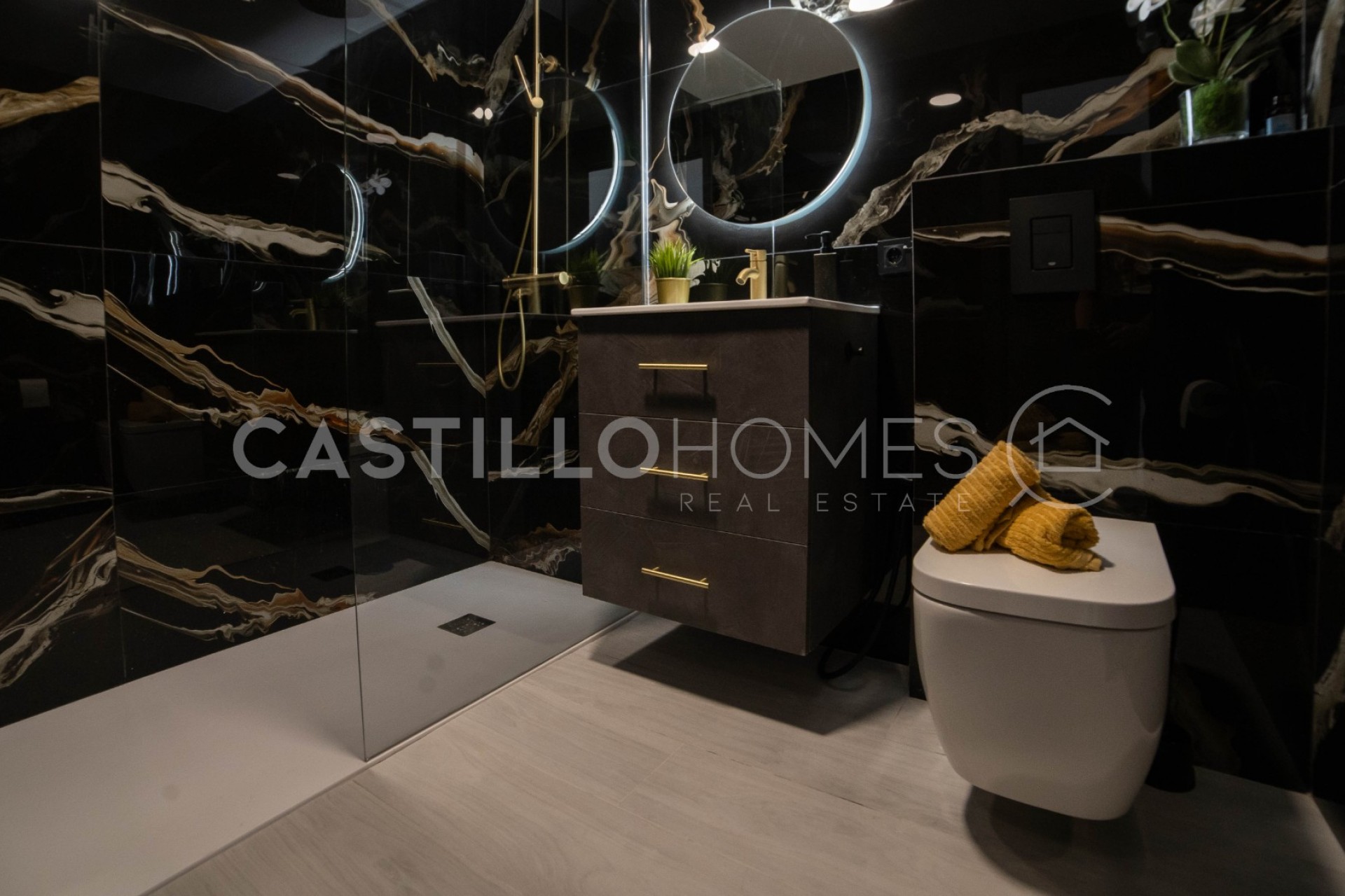 Wiederverkauf - Apartment -
Torrevieja - Centro