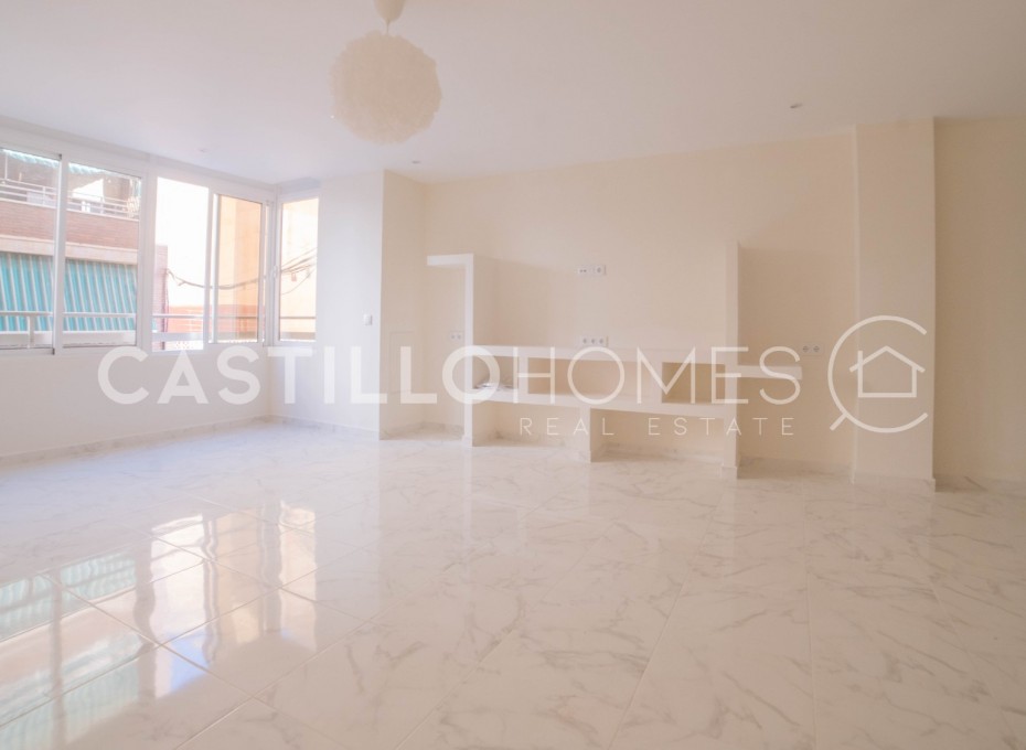 Wiederverkauf - Apartment -
Torrevieja - Centro