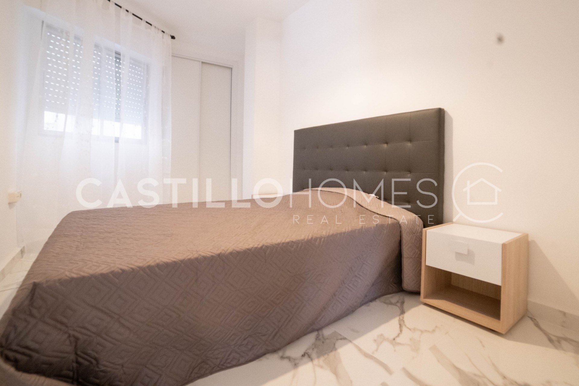 Wiederverkauf - Apartment -
Torrevieja - Centro