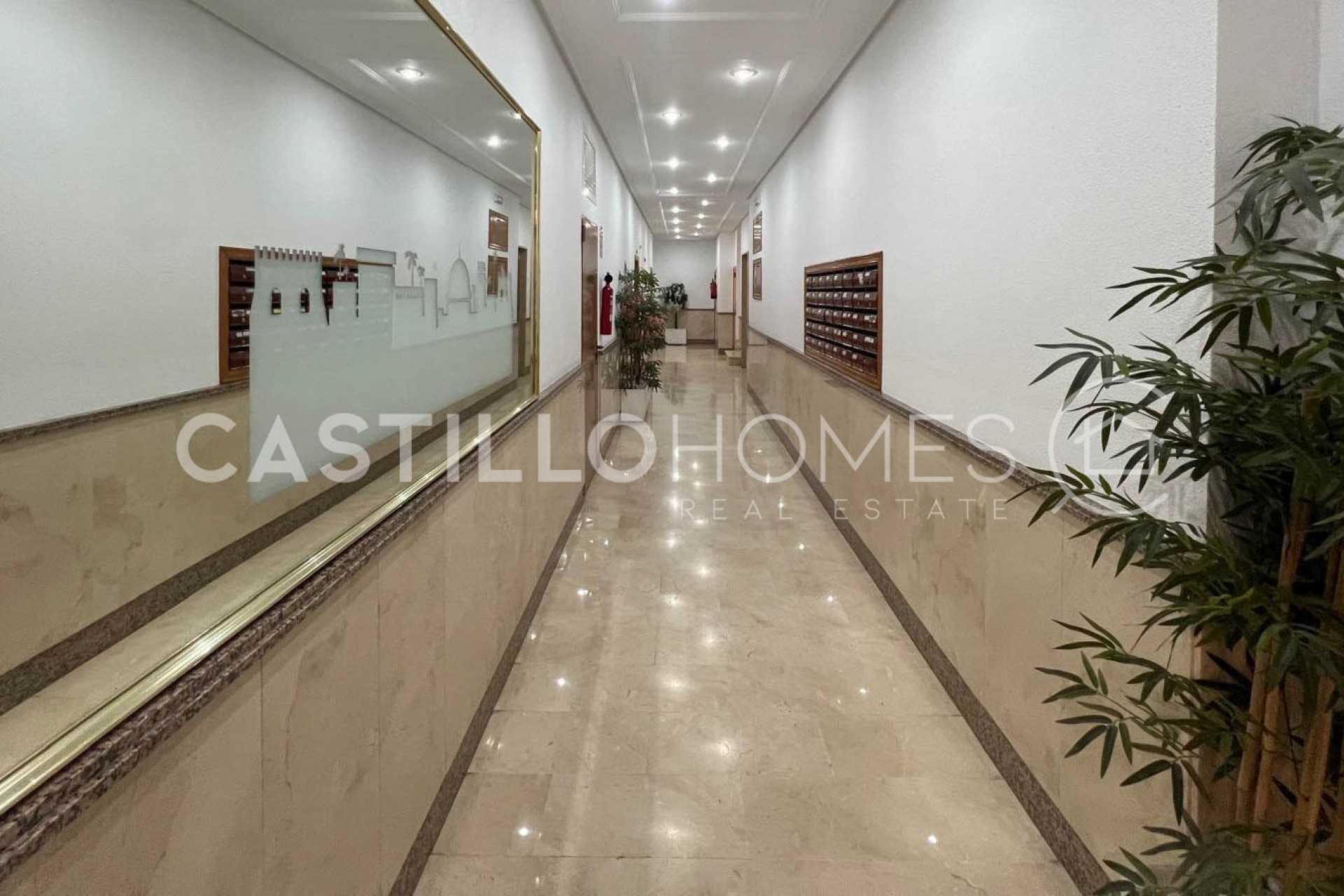 Wiederverkauf - Apartment -
Torrevieja - Centro