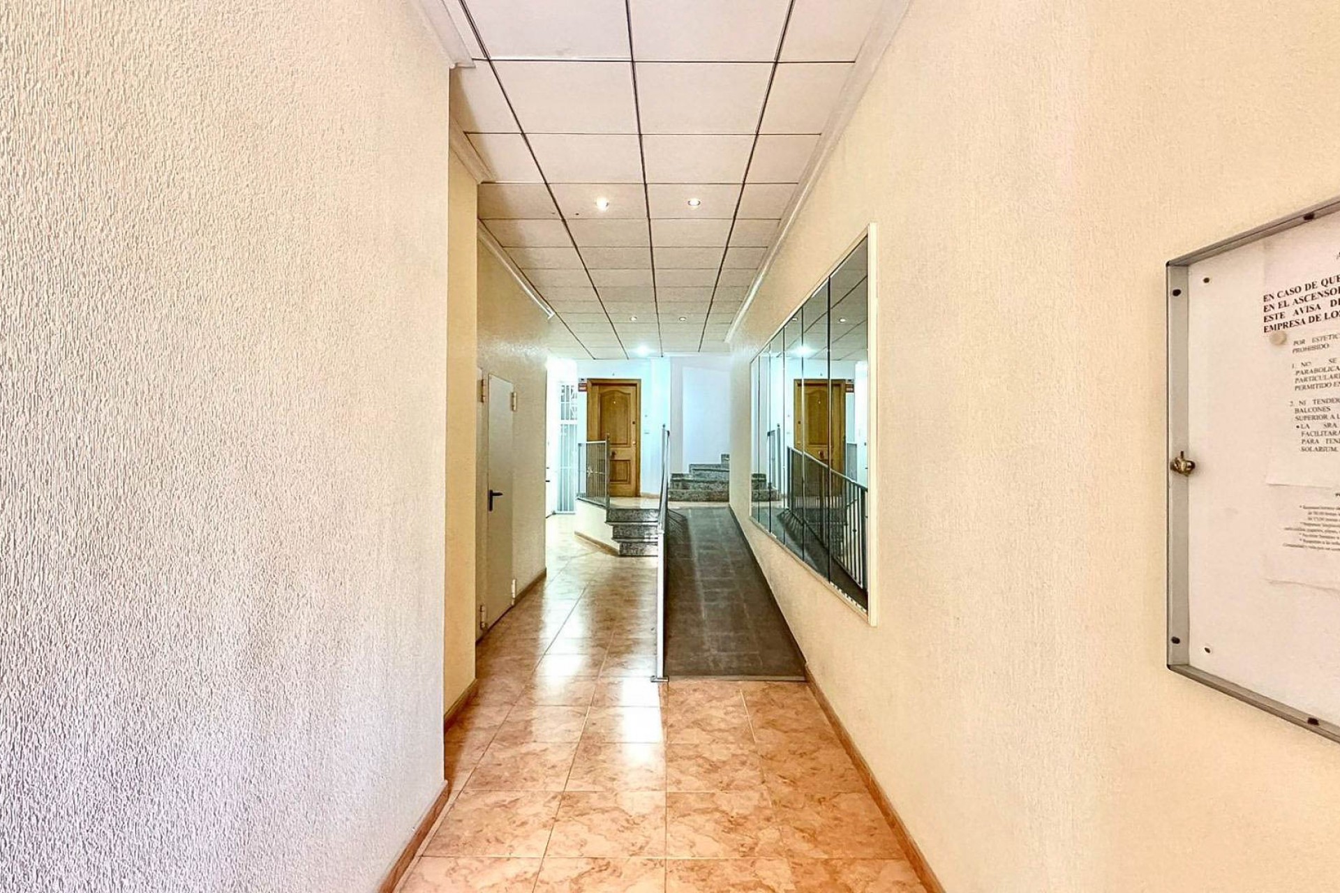 Wiederverkauf - Apartment -
Torrevieja - Centro