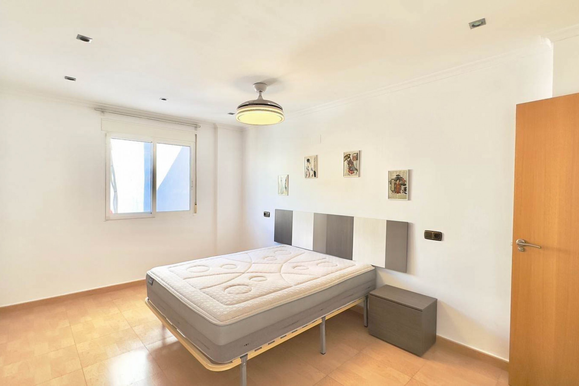 Wiederverkauf - Apartment -
Torrevieja - Centro