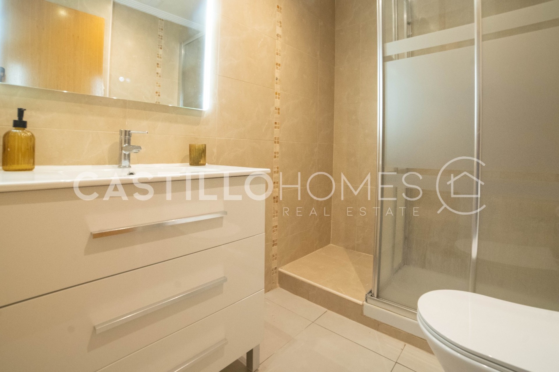 Wiederverkauf - Apartment -
Torrevieja - Centro