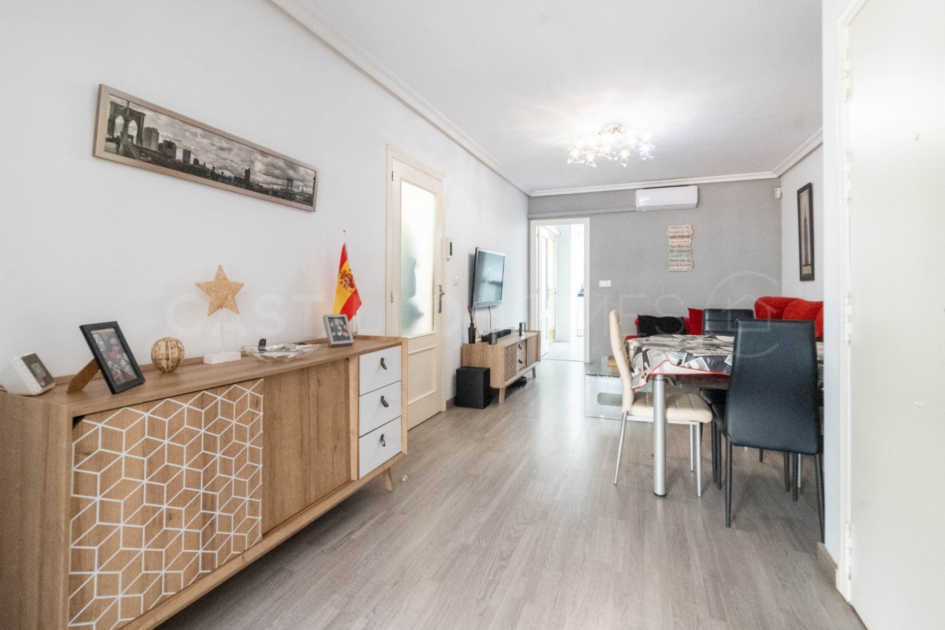 Wiederverkauf - Apartment -
Torrevieja - El Acequión - Los Náufragos