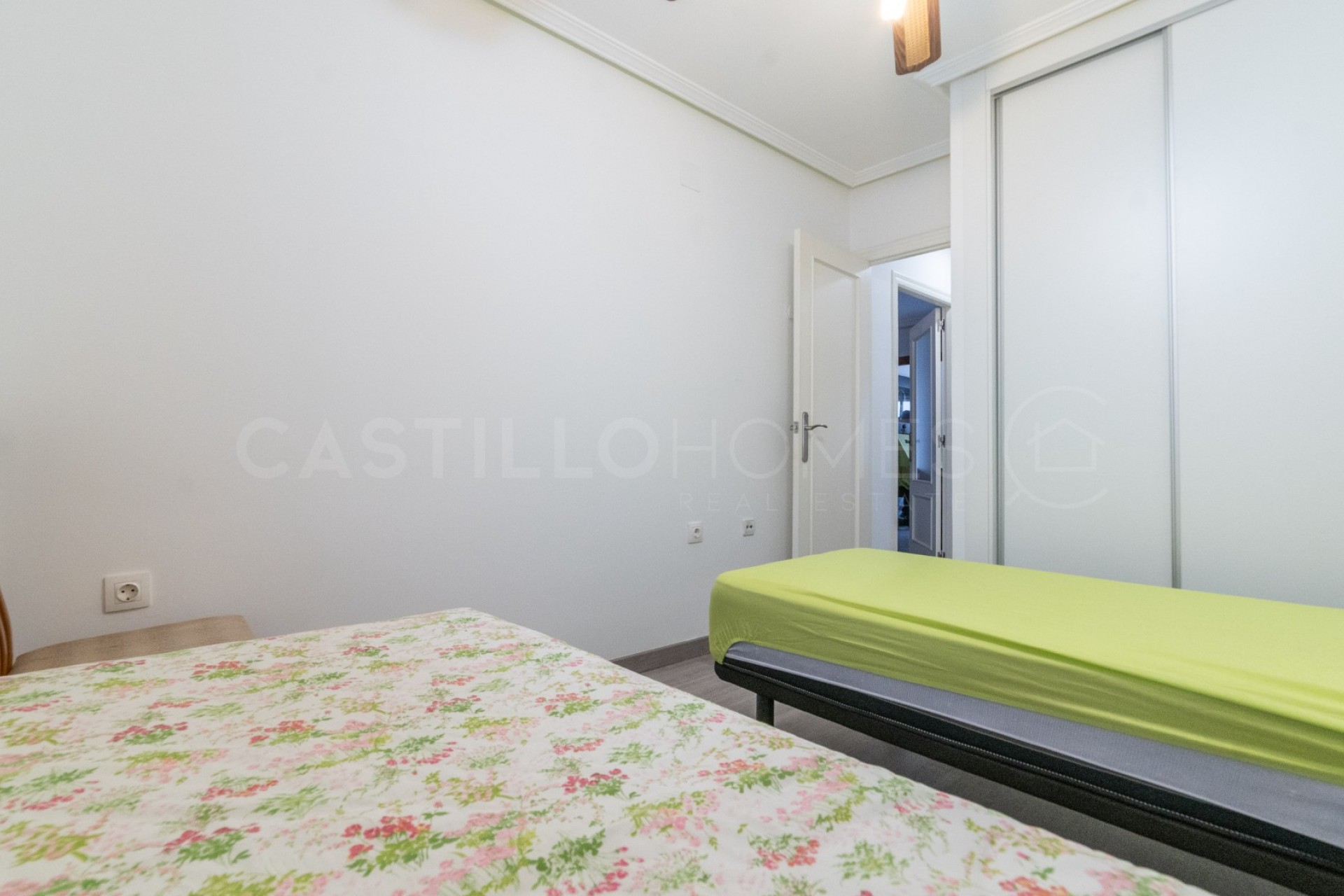 Wiederverkauf - Apartment -
Torrevieja - El Acequión - Los Náufragos