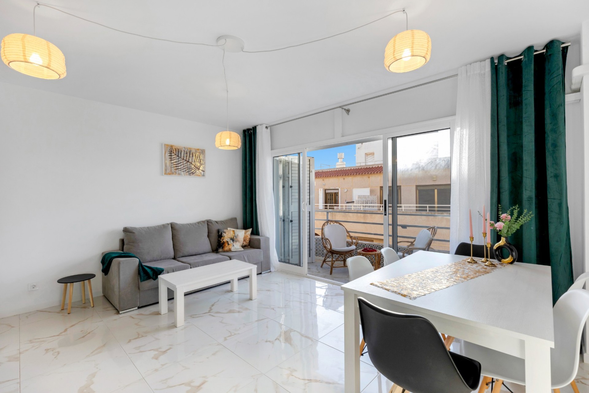 Wiederverkauf - Apartment -
Torrevieja - La Mata
