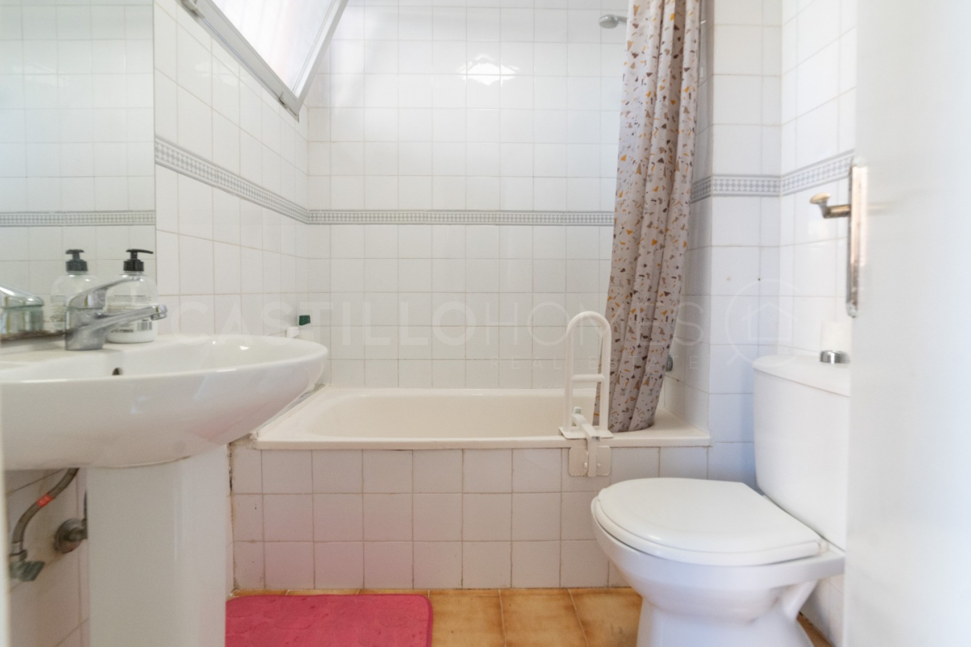 Wiederverkauf - Apartment -
Torrevieja - La veleta