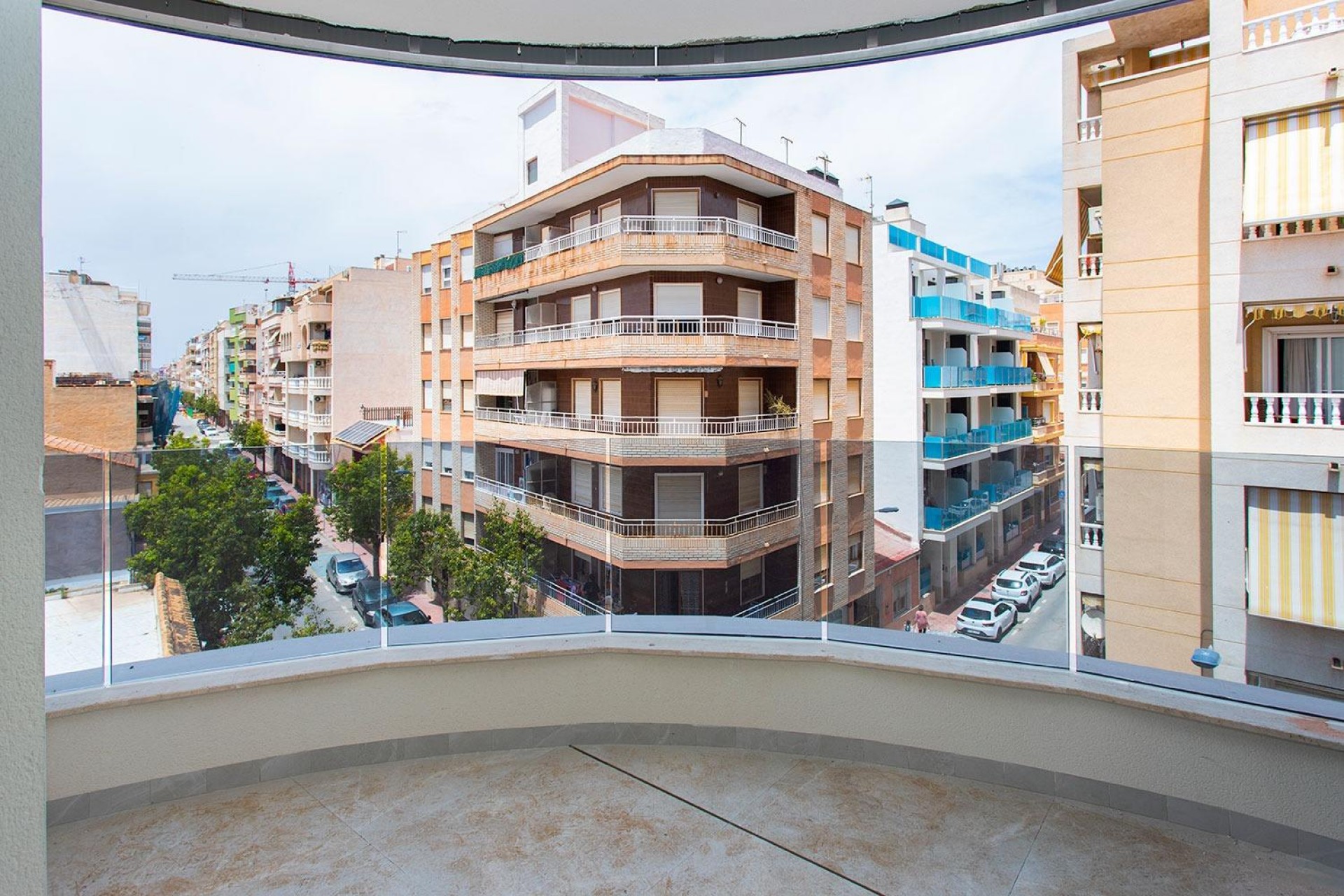 Wiederverkauf - Apartment -
Torrevieja - Paseo maritimo