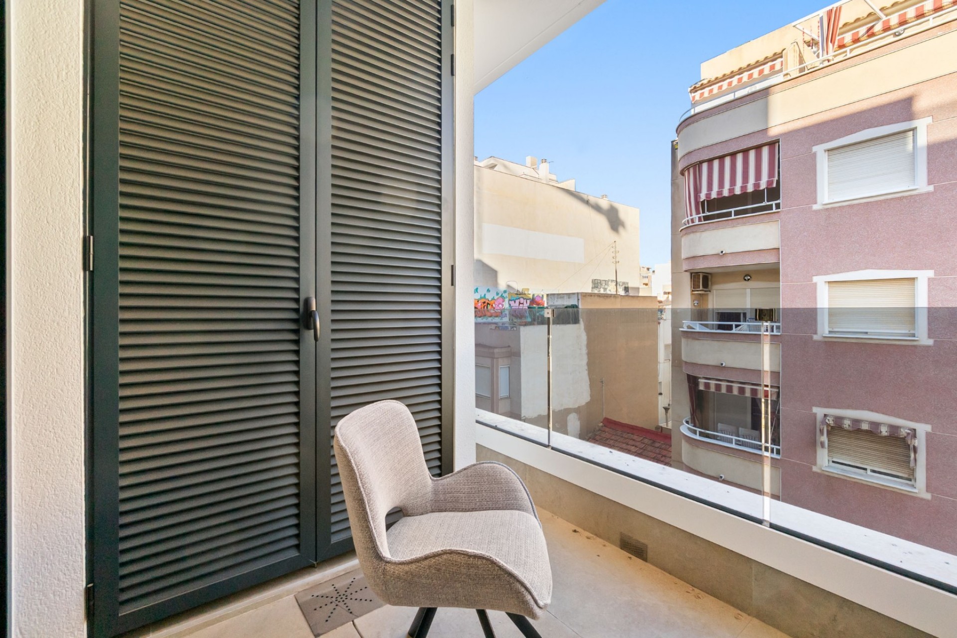 Wiederverkauf - Apartment -
Torrevieja - Playa de El Cura