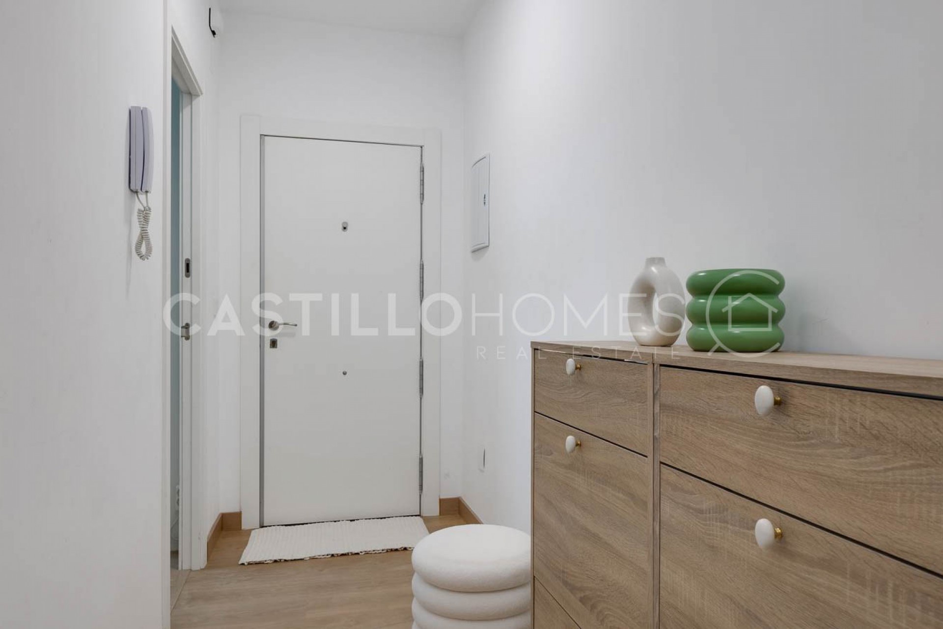 Wiederverkauf - Apartment -
Torrevieja - Playa de los Locos