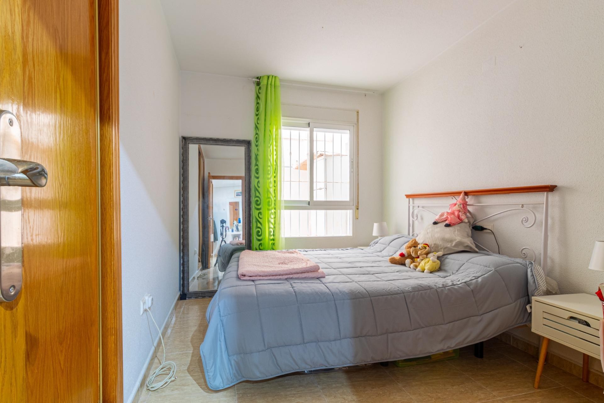 Wiederverkauf - Apartment -
Torrevieja - Playa de los locos