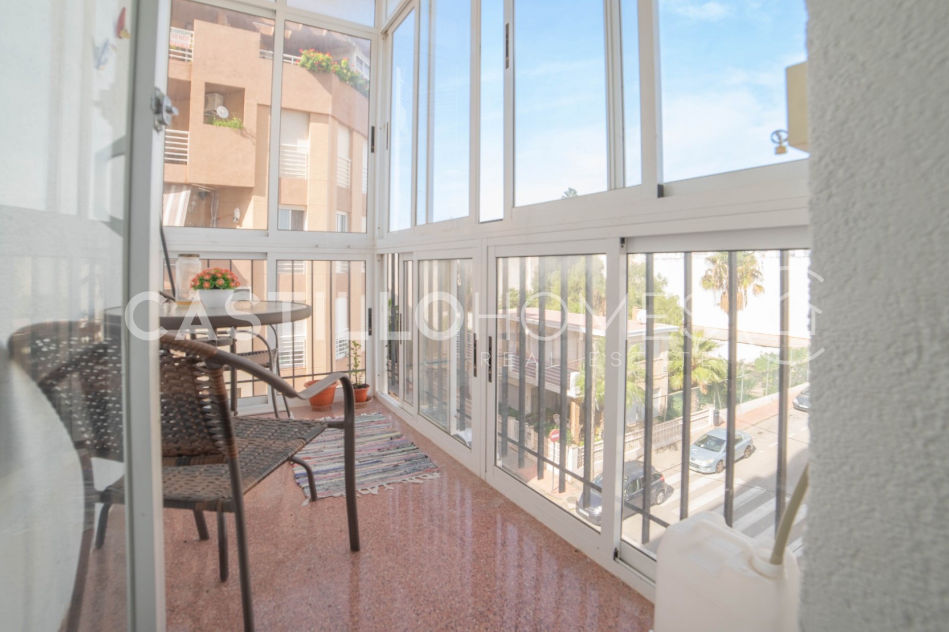 Wiederverkauf - Apartment -
Torrevieja - Playa de los Locos