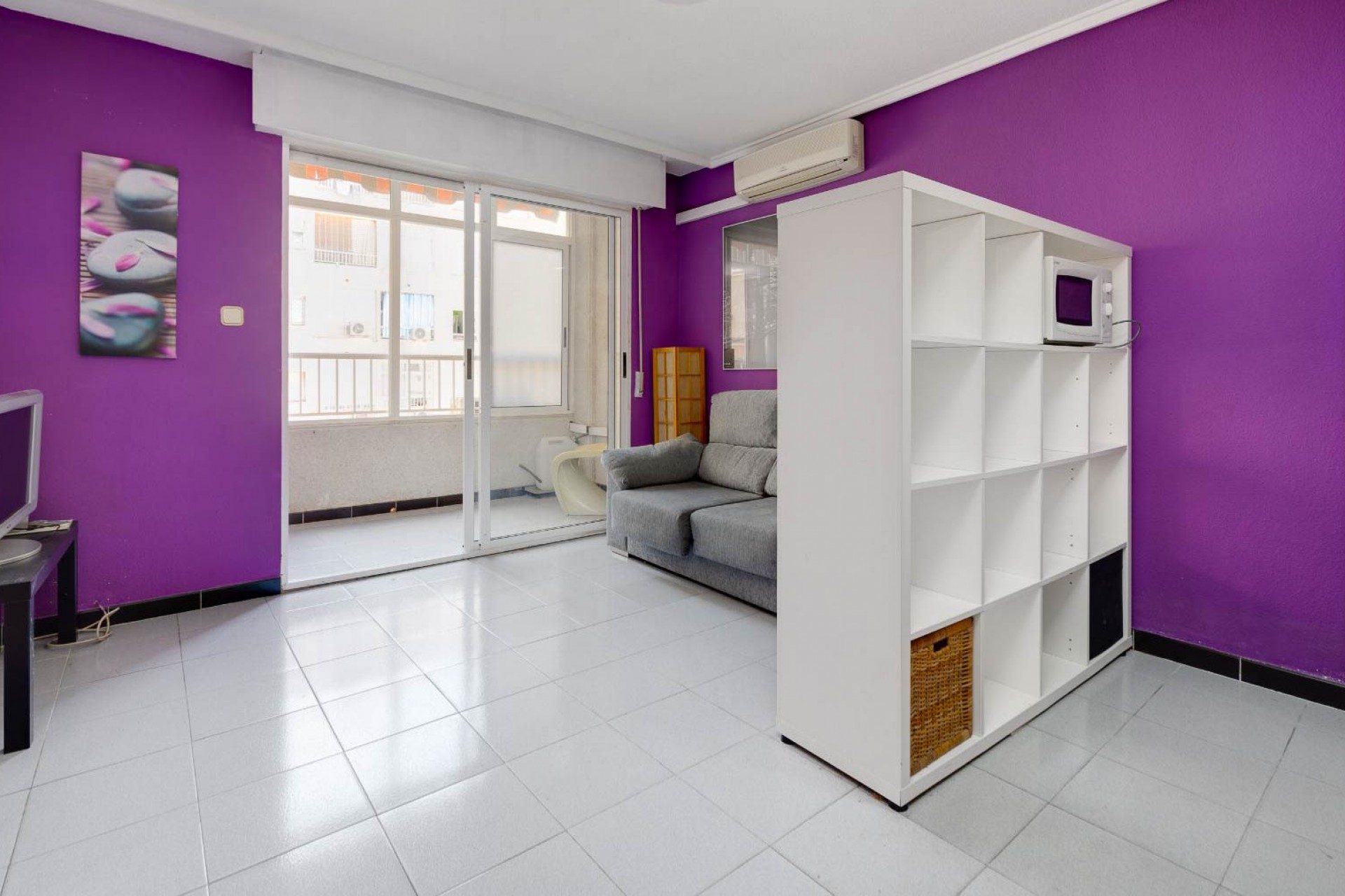 Wiederverkauf - Apartment -
Torrevieja - Playa de los Locos