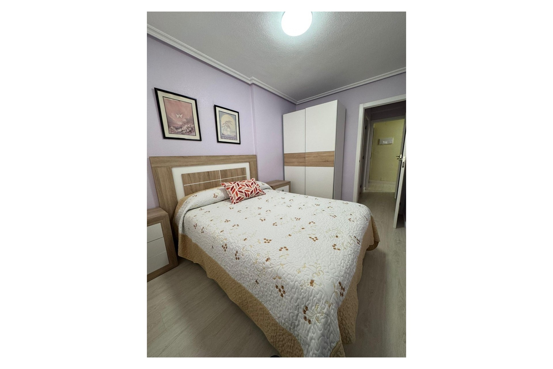 Wiederverkauf - Apartment -
Torrevieja - Playa de los Locos