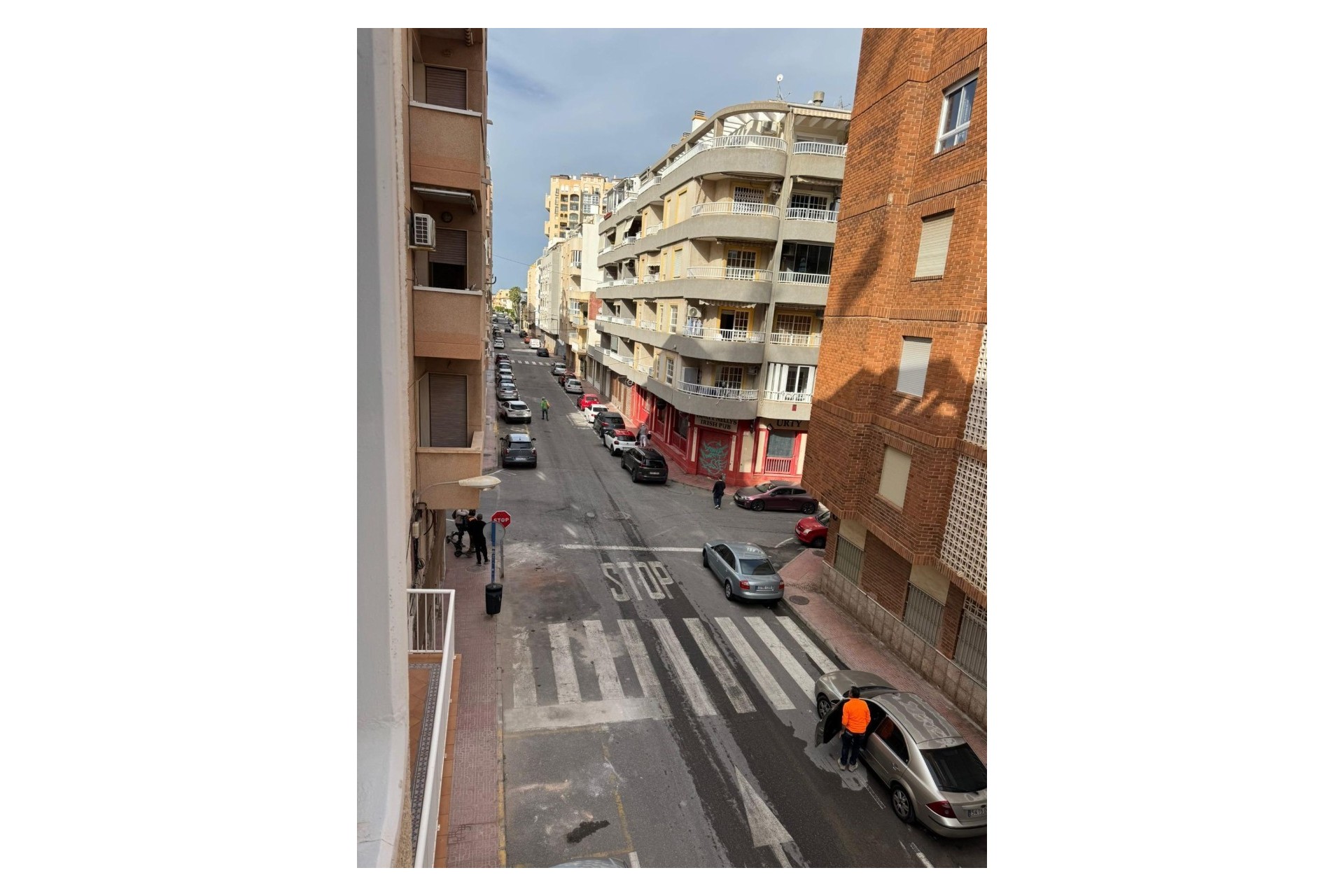Wiederverkauf - Apartment -
Torrevieja - Playa de los Locos