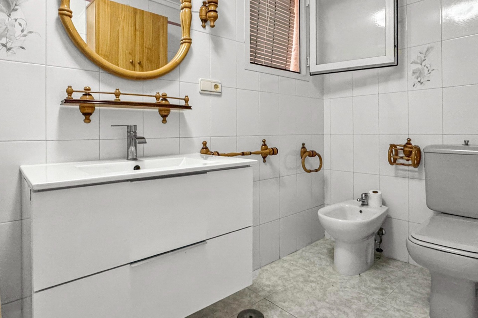 Wiederverkauf - Apartment -
Torrevieja - Playa de los Locos