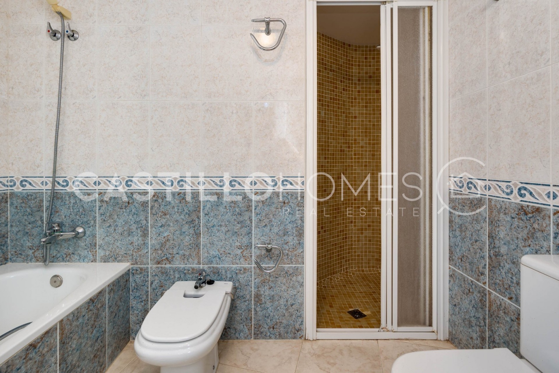 Wiederverkauf - Apartment -
Torrevieja - Playa del Acequión