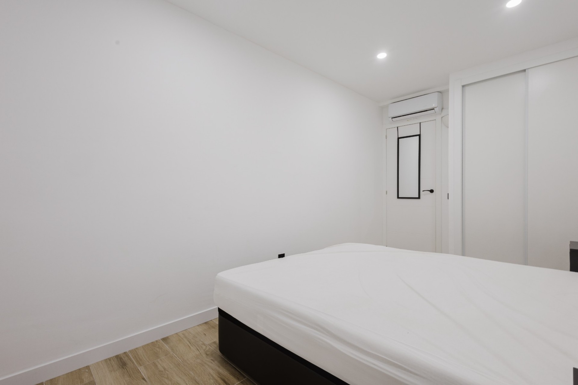 Wiederverkauf - Apartment -
Torrevieja - Playa del Acequión