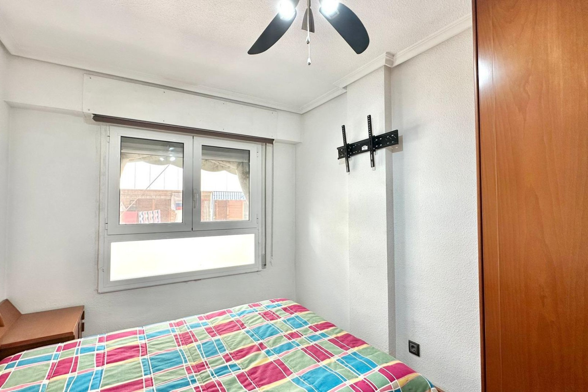 Wiederverkauf - Apartment -
Torrevieja - Playa del Acequión