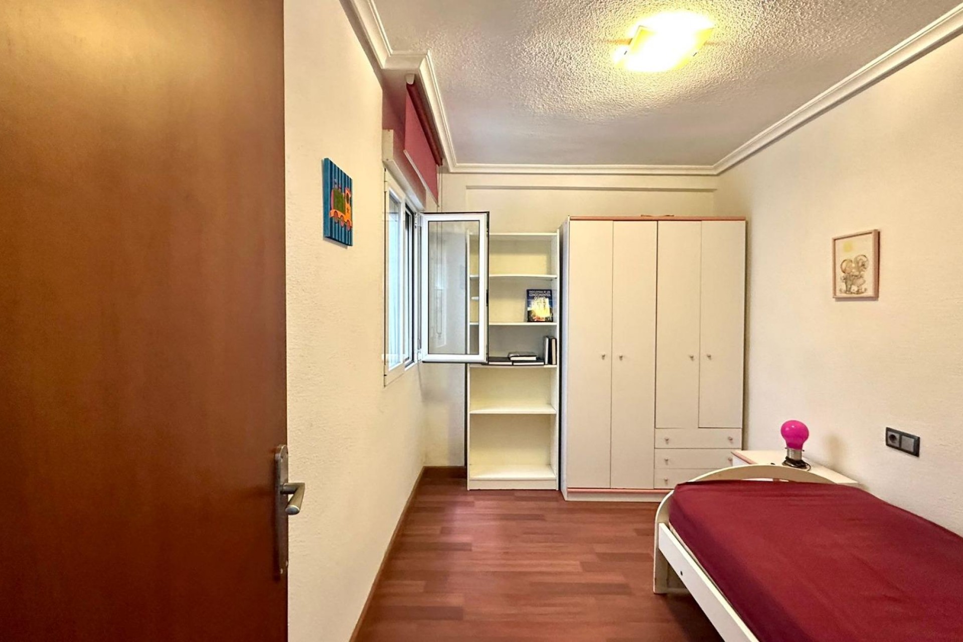 Wiederverkauf - Apartment -
Torrevieja - Playa del Acequión