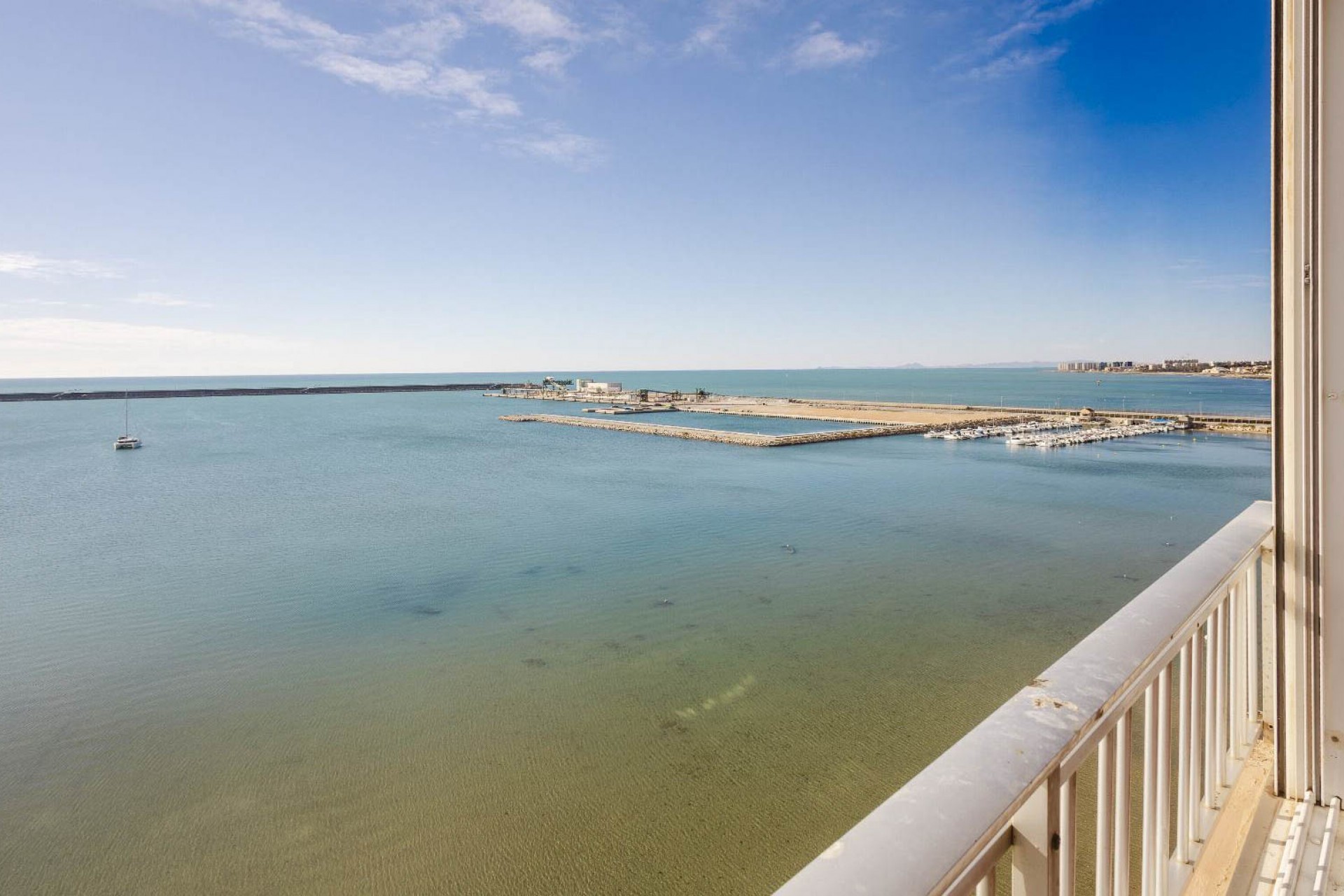 Wiederverkauf - Apartment -
Torrevieja - Playa del Acequión