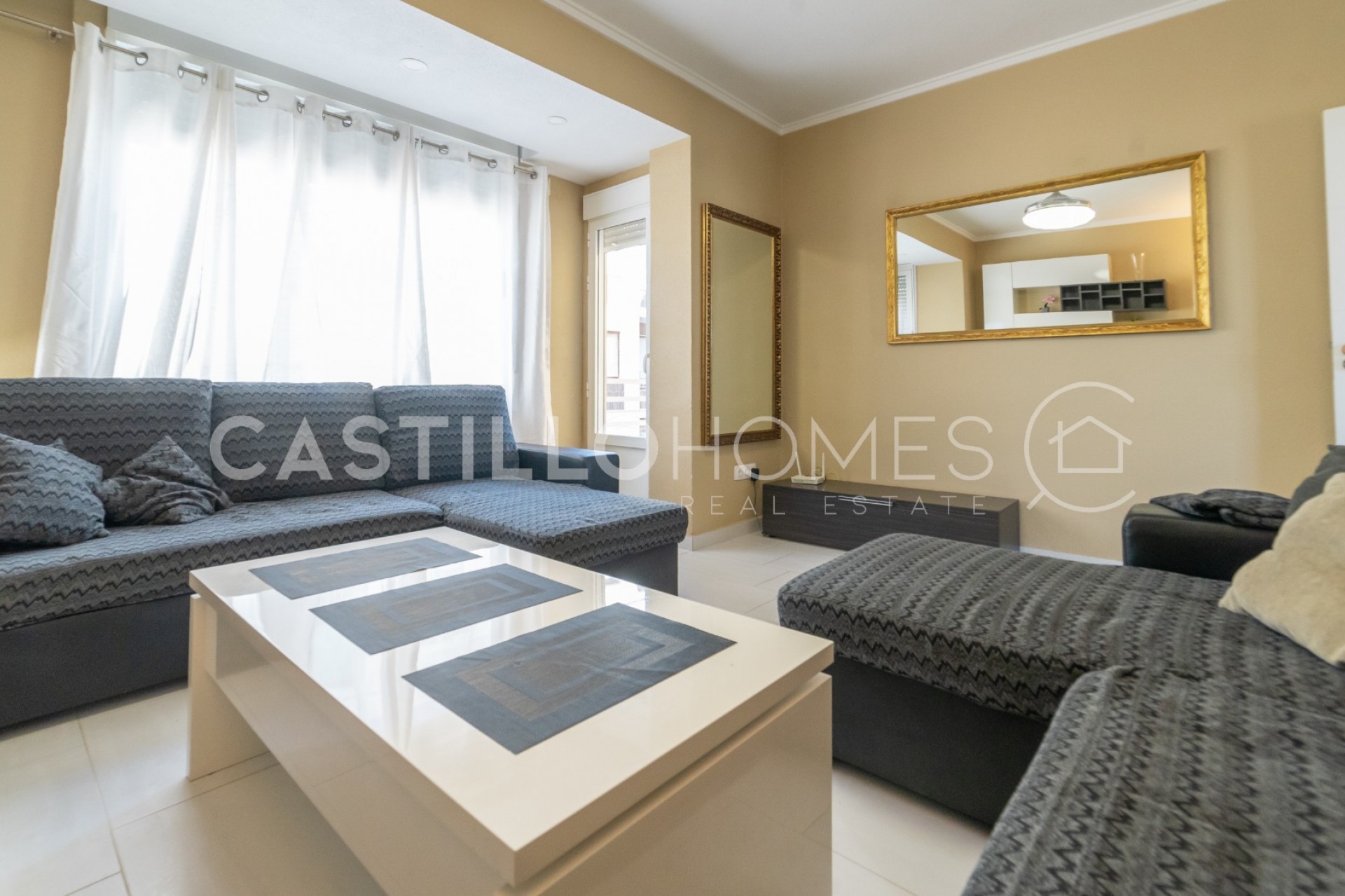 Wiederverkauf - Apartment -
Torrevieja - Playa del Cura