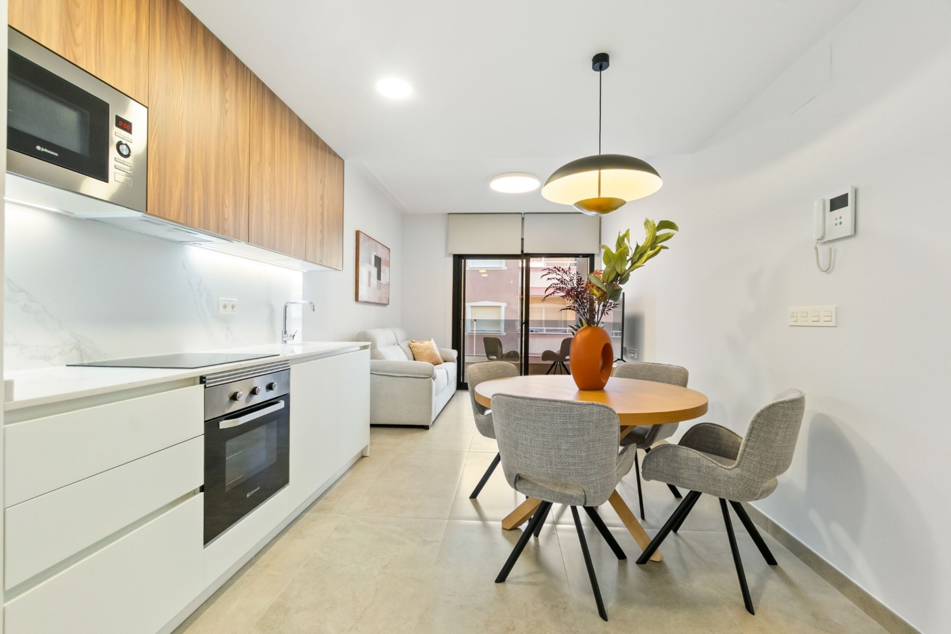 Wiederverkauf - Apartment -
Torrevieja - Playa del Cura