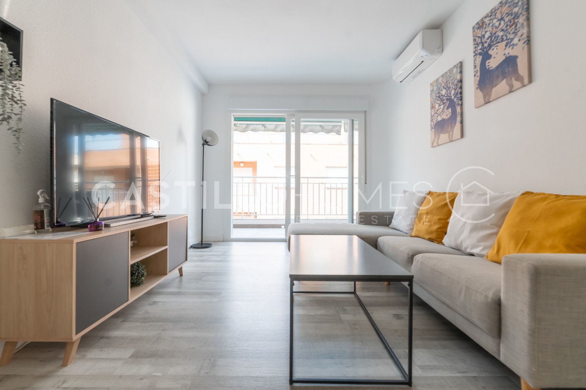 Wiederverkauf - Apartment -
Torrevieja - Playa del Cura