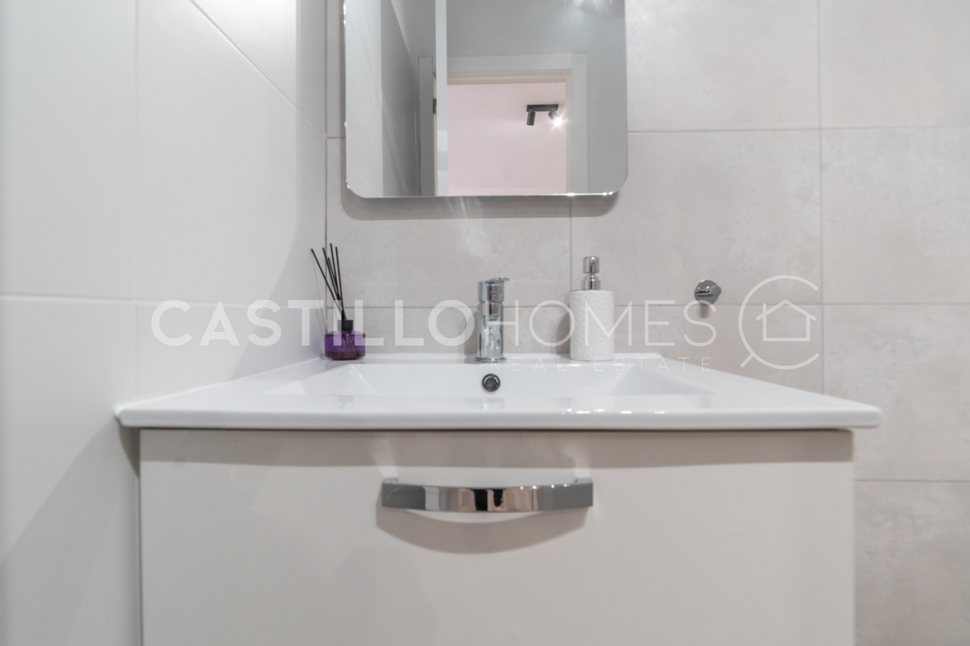 Wiederverkauf - Apartment -
Torrevieja - Playa del Cura